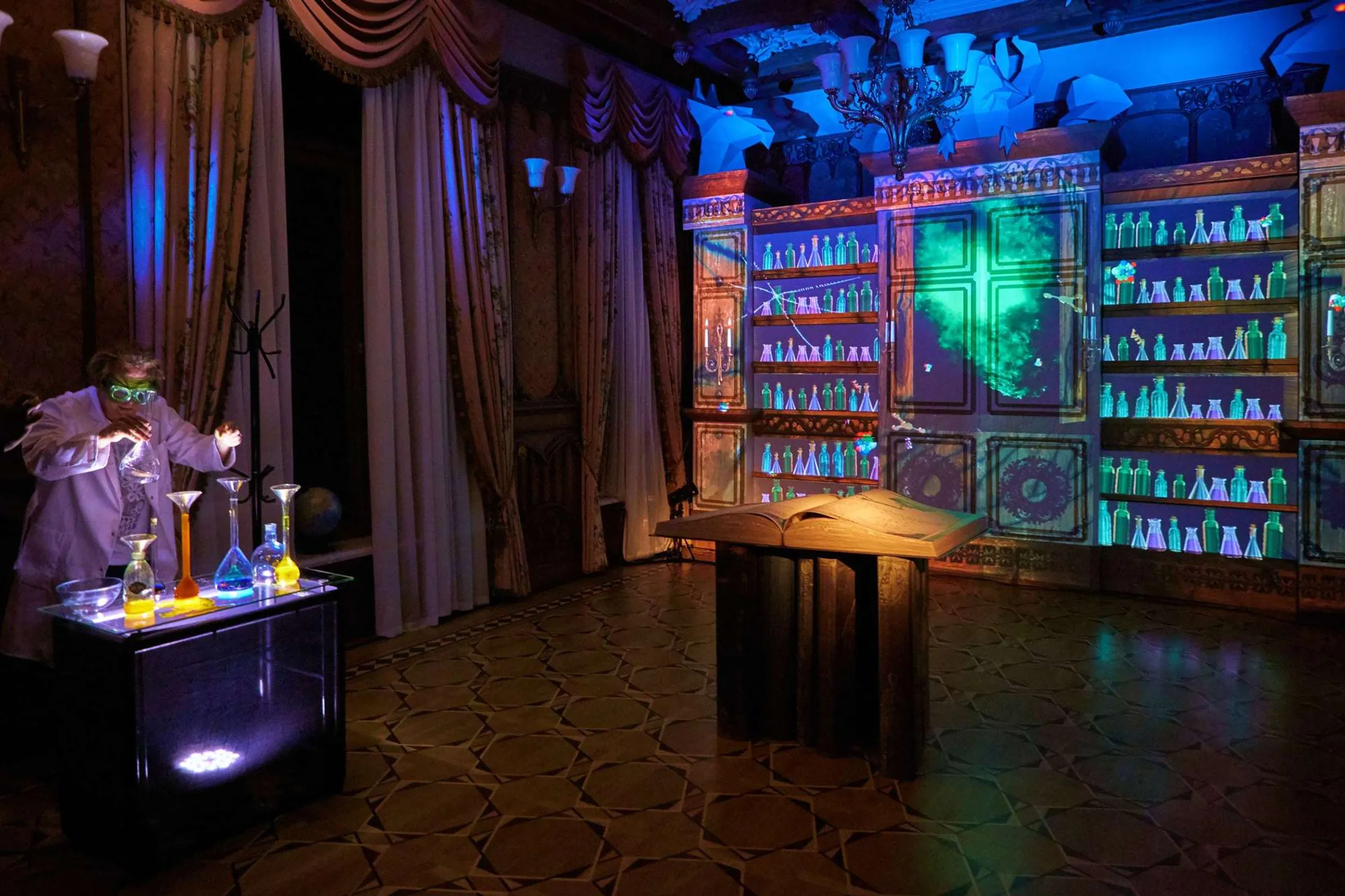 Christmas Experience: House Of Mysterious M… 26